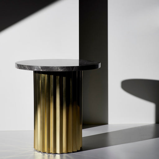 LISETTE RÜTZOU | Column Table 40 cm | Dark & Brass